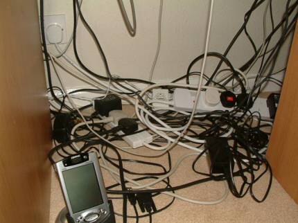 [Photo: Wires!]