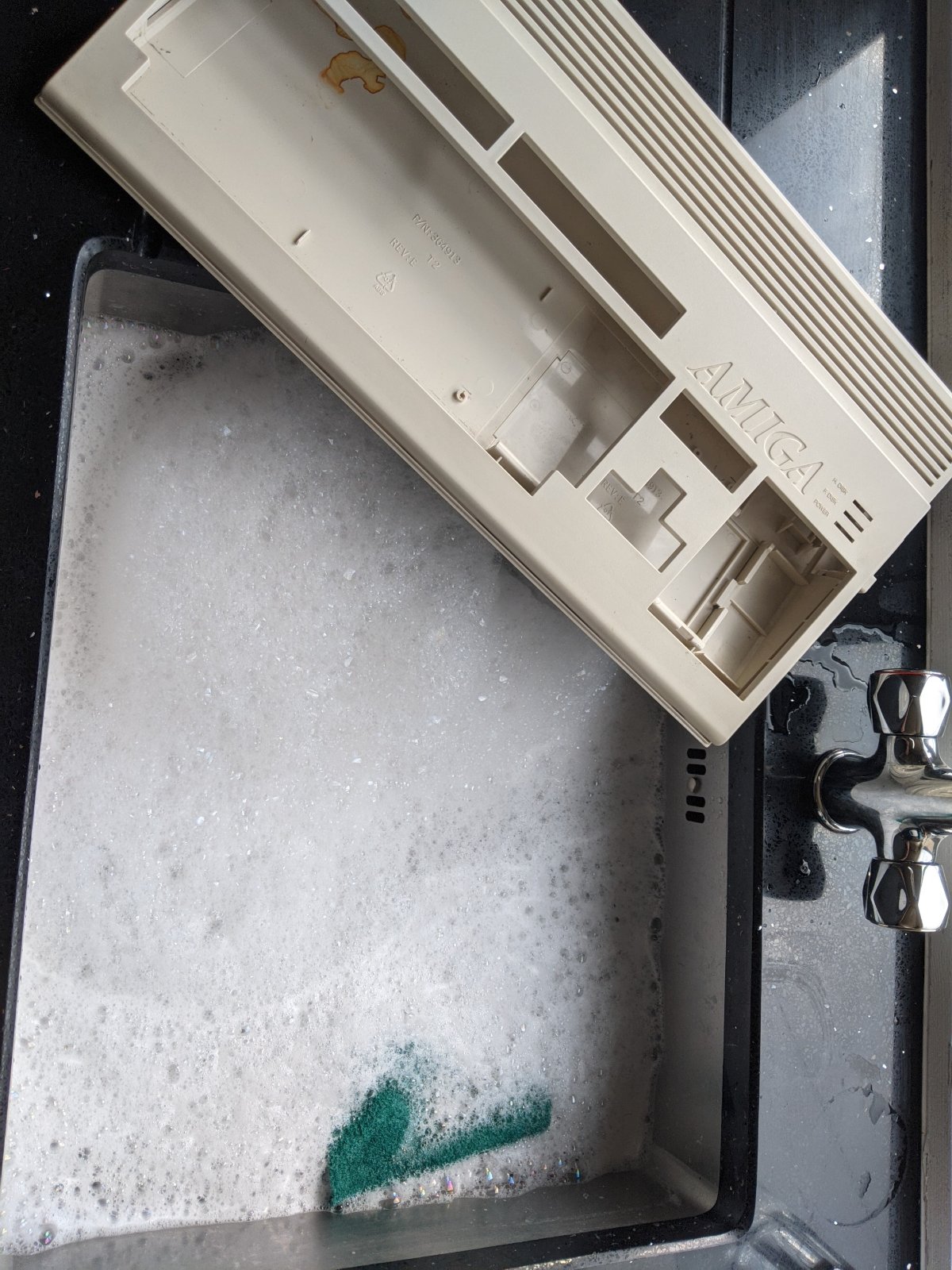 sink_wash_case.jpg