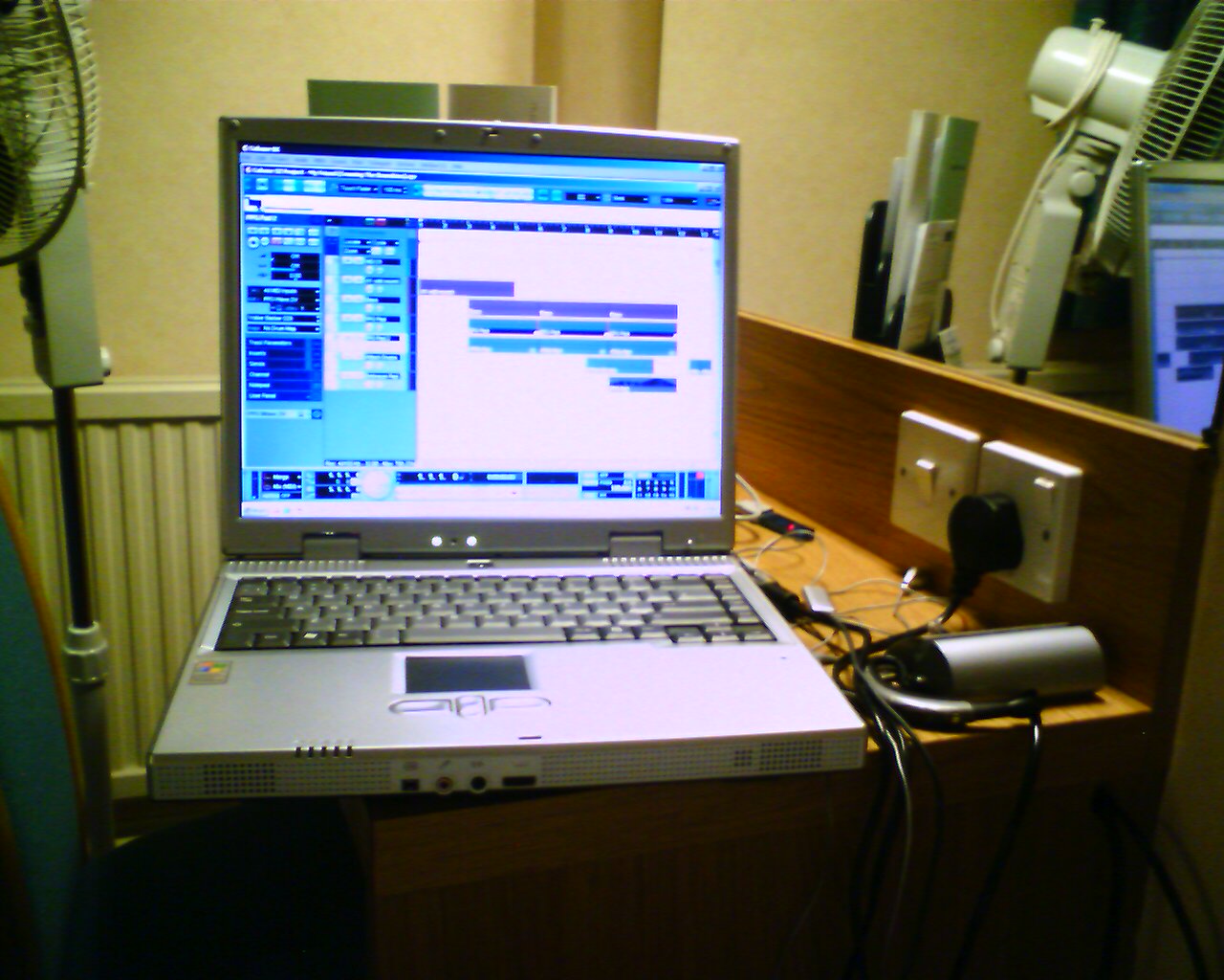 Cubase-SX-Laptop-on-tour.jpg